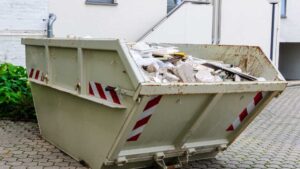 Konténer – Praktikus megoldás építkezéshez és sittnek