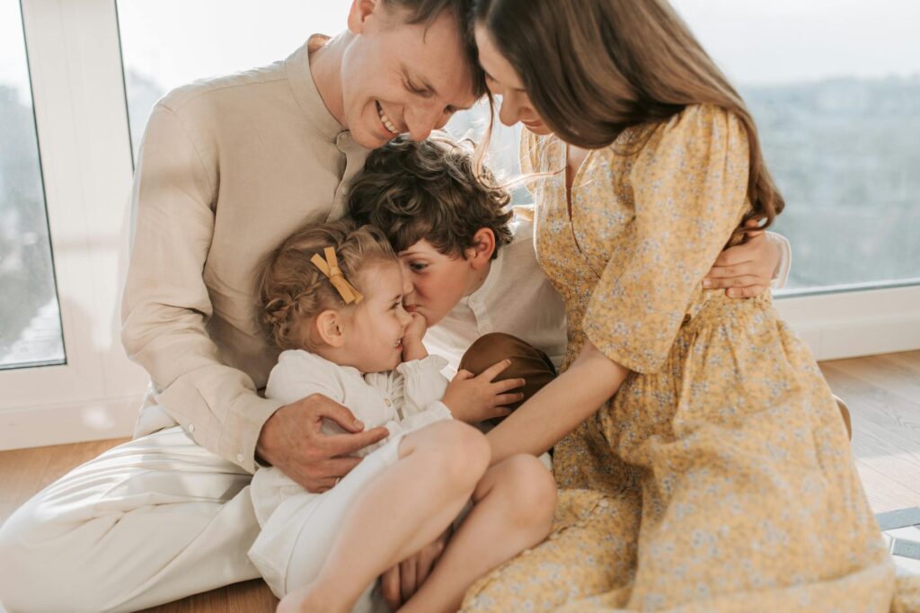 Hogyan vezessük be a képernyőmentes estéket a családban veszekedések nélkül?