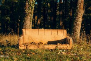 Így menthetjük meg és alakíthatjuk át a régi családi bútorokat